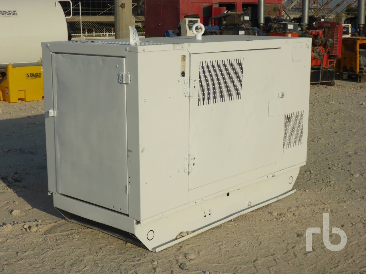 Autre groupe électrogène PERKINS JUBAILI BROS JP13 13 kVA Skid Mounted en vente aux enchères - Photo 3